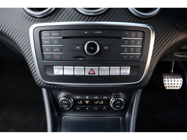 Mercedes Benz A-CLASS 2017-01 5317-12
