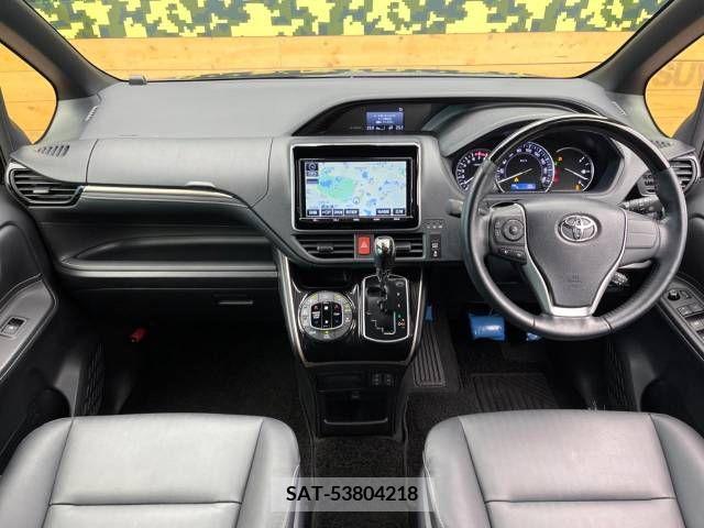 Toyota ESQUIRE 2017-06 321528-1