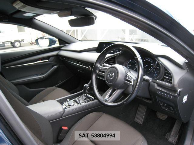 Mazda MAZDA3 2021-06 239086-1