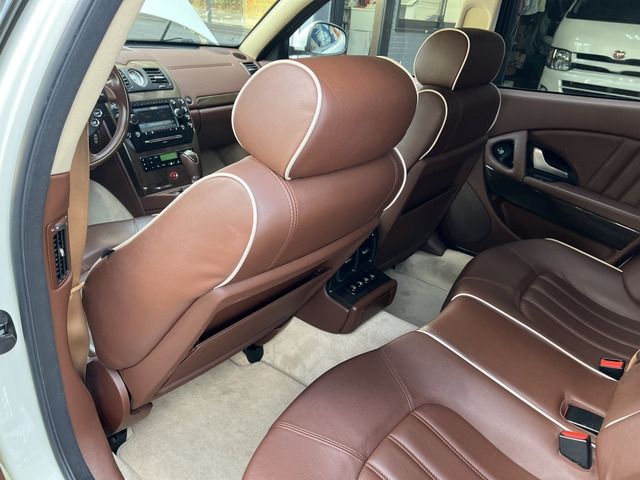 Maserati QUATTROPORTE 2011-04 1710-23