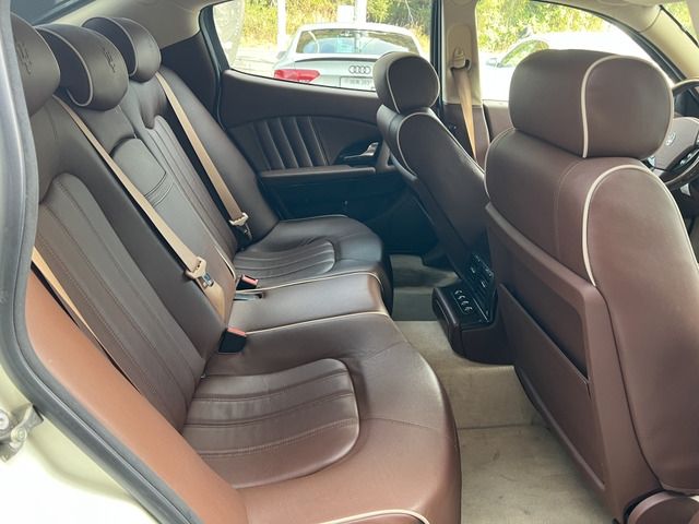 Maserati QUATTROPORTE 2011-04 1710-24