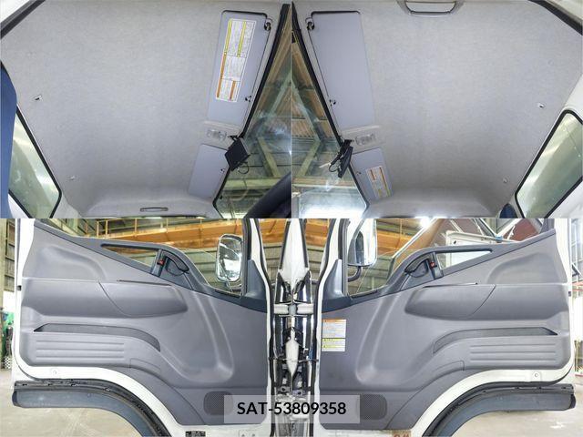 Mitsubishi CANTER 2012-11 203911-18