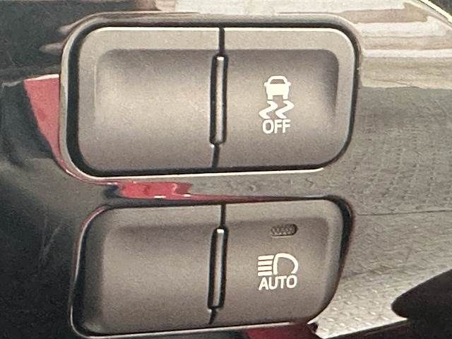 Toyota PRIUS 2016-05 188328-6