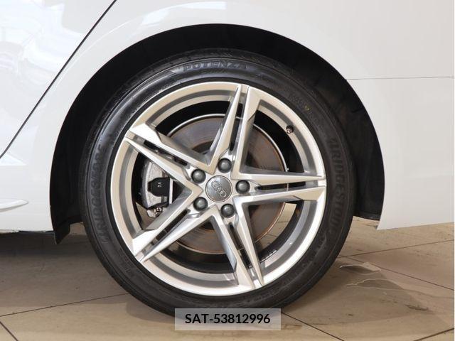 Audi A4 2016-02 356486-25