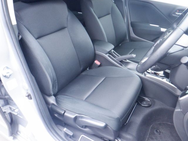Honda GRACE 2018-07 5856-12