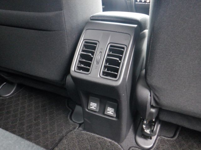 Honda GRACE 2018-07 5856-14