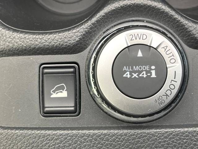 Nissan X-TRAIL 2017-12 187677-2
