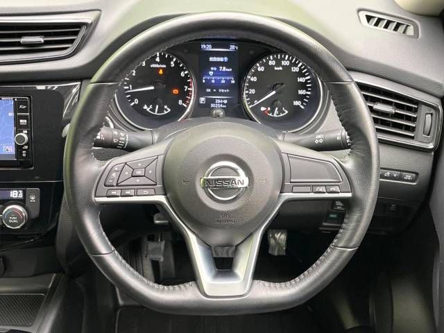 Nissan X-TRAIL 2017-12 187677-12