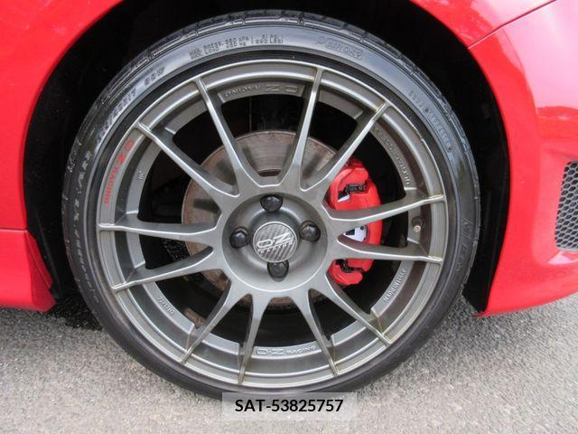 Abarth 695 2011-07 200514-19