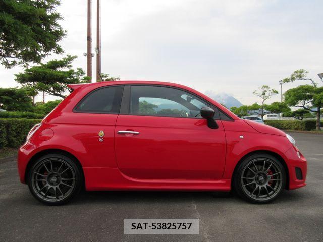 Abarth 695 2011-07 200514-11
