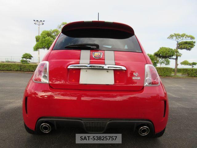 Abarth 695 2011-07 200514-12