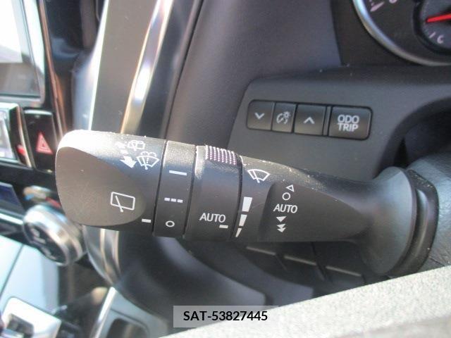 Toyota VELLFIRE 2015-06 348765-11