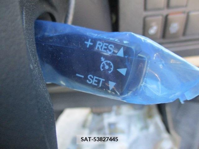 Toyota VELLFIRE 2015-06 348765-13