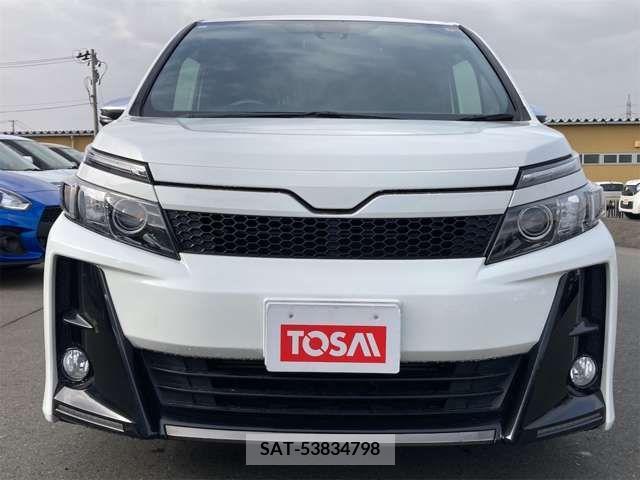 Toyota VOXY 2016-11 288924-4