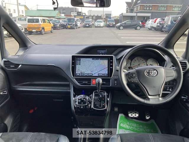 Toyota VOXY 2016-11 288924-2