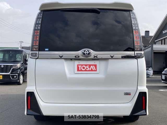 Toyota VOXY 2016-11 288924-9