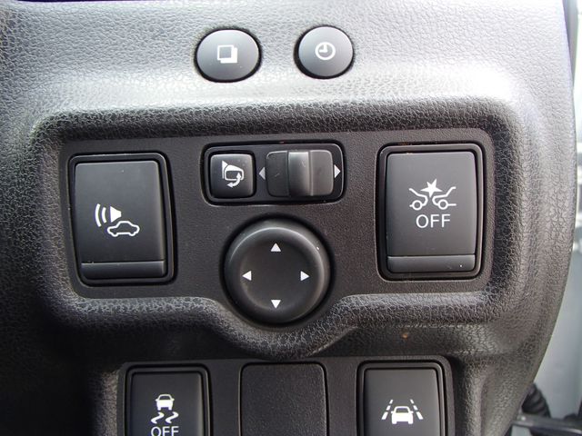 Nissan NOTE 2017-04 12581-17
