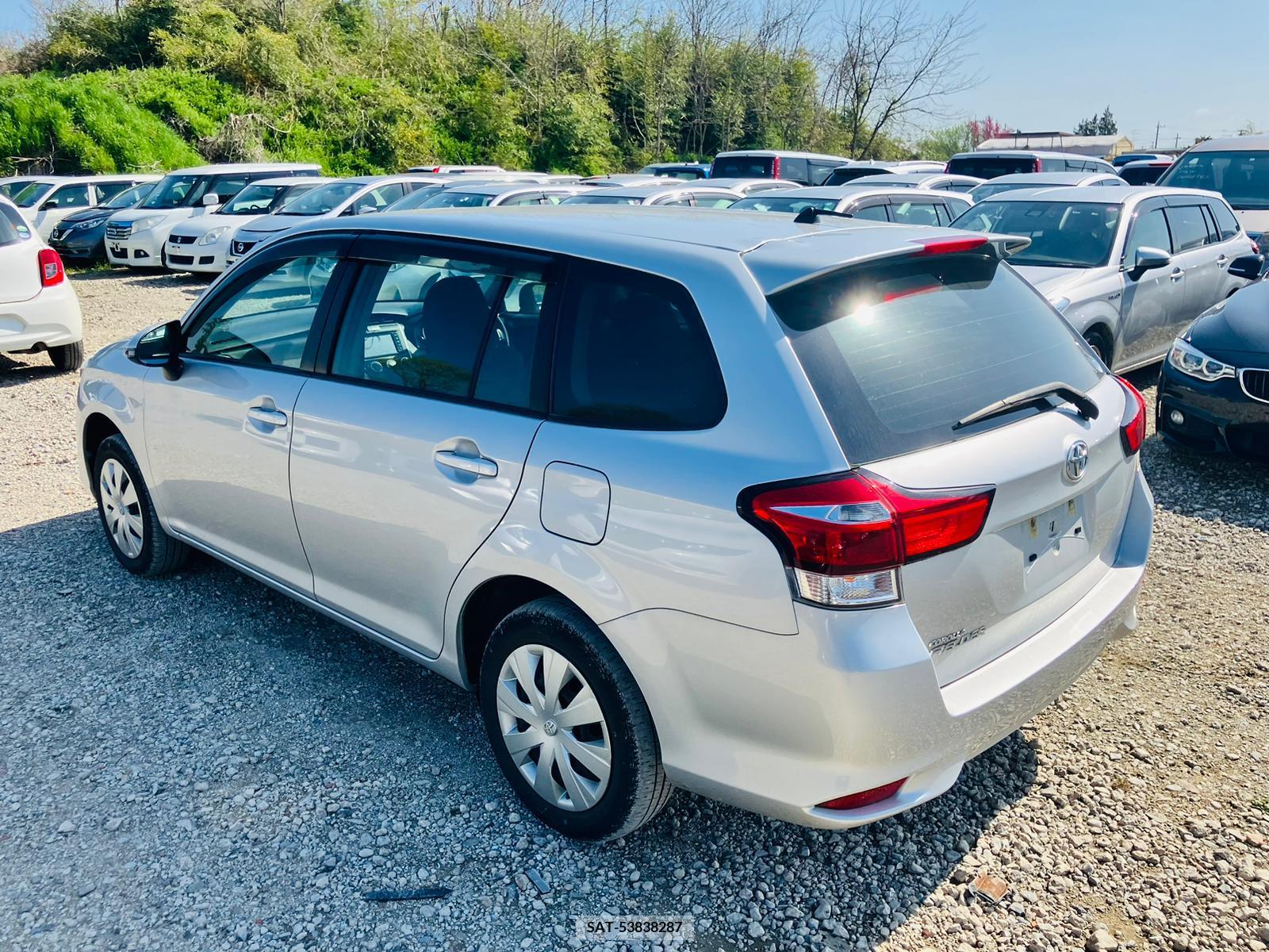 Toyota COROLLA FIELDER 2017-03 258200-2