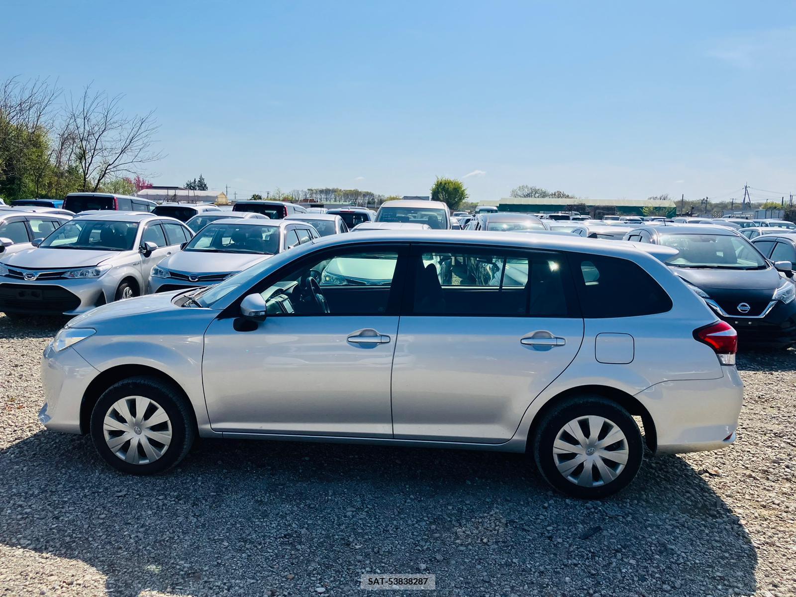 Toyota COROLLA FIELDER 2017-03 258200-5