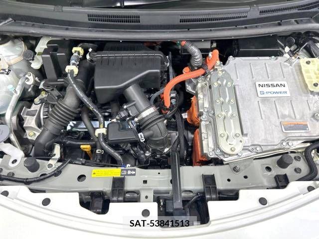 Nissan NOTE 2017-05 212760-18
