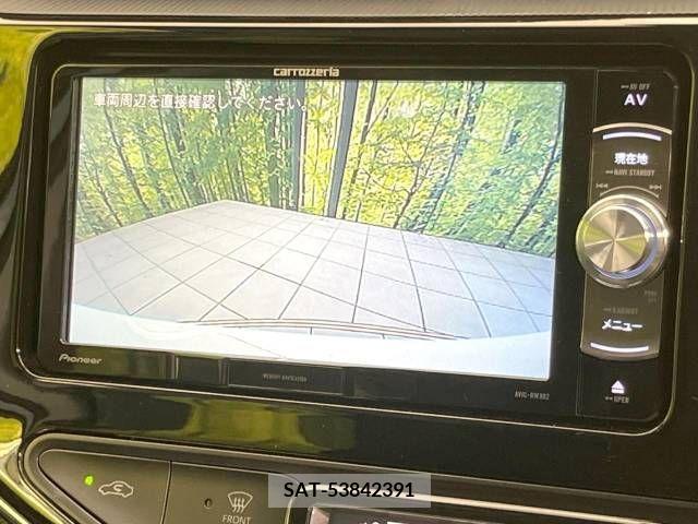 Toyota AQUA 2019-07 389263-3