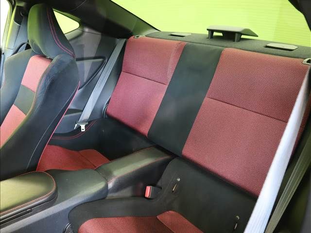 Toyota 86 2015-01 597-22