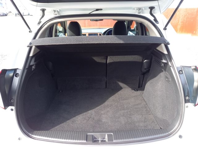 Honda VEZEL 2014-04 511-26