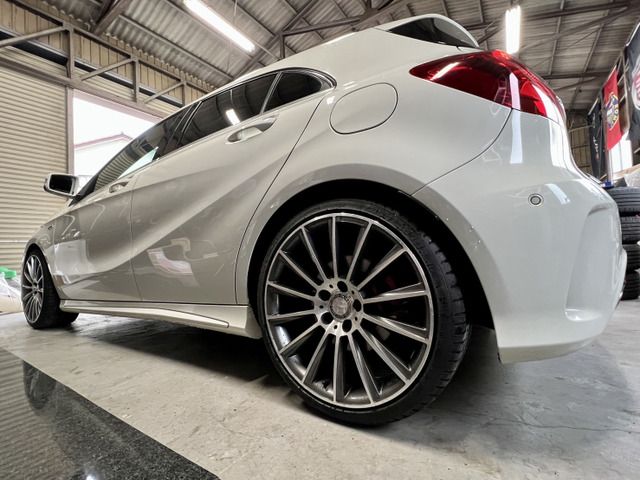 Mercedes Benz A-CLASS 2016-08 10733-6