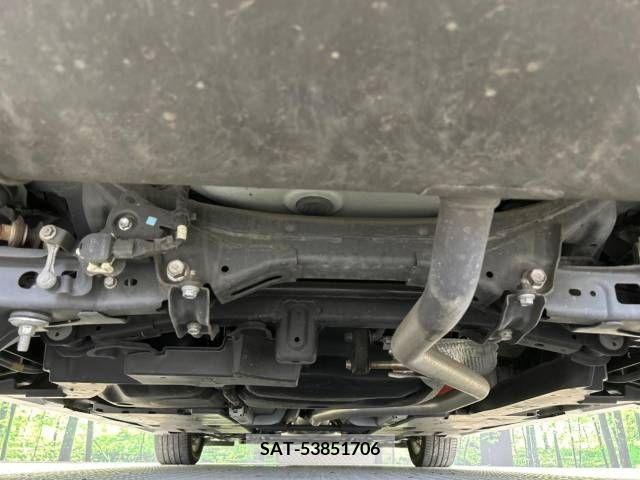 Lexus CT 2014-07 387903-19