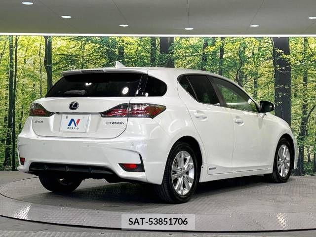 Lexus CT 2014-07 387903-17