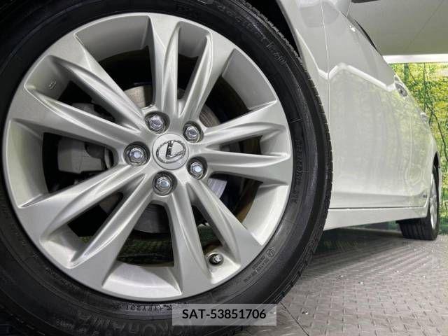 Lexus CT 2014-07 387903-13