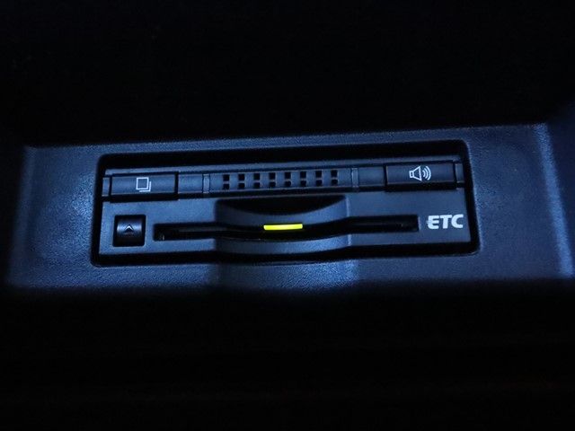Toyota HARRIER 2015-05 180619-26