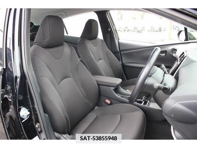 Toyota PRIUS 2019-07 351575-14