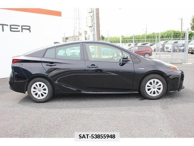 Toyota PRIUS 2019-07 351575-7
