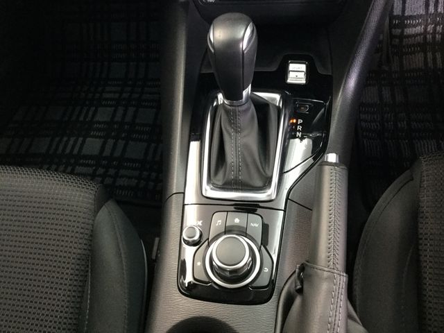 Mazda AXELA SPORT 2016-10 24180-15
