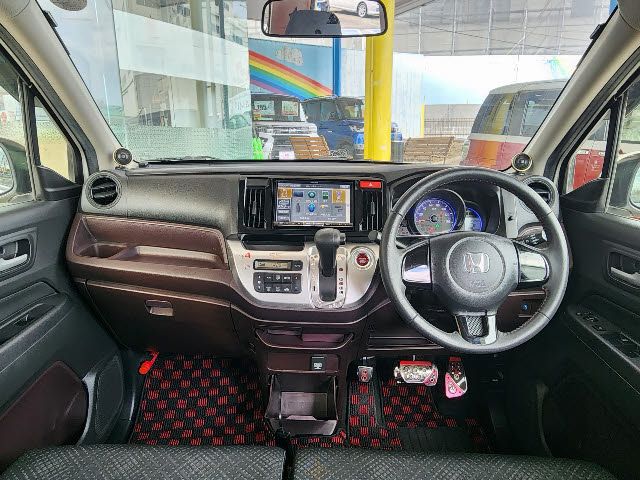 Honda N-WGN 2014-06 28620-1