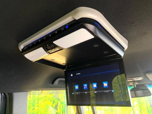 Honda N BOX CUSTOM 2019-05 10460-3