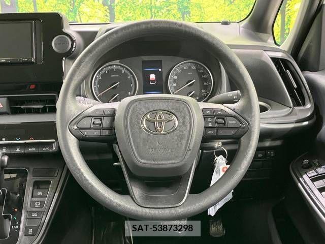 Toyota NOAH 2023-04 228416-11