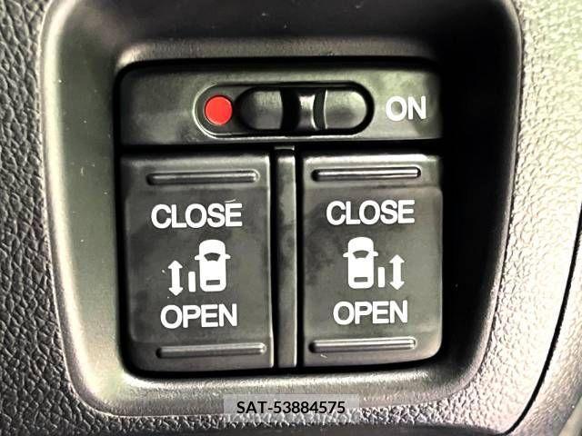 Honda N BOX CUSTOM 2017-02 214881-4
