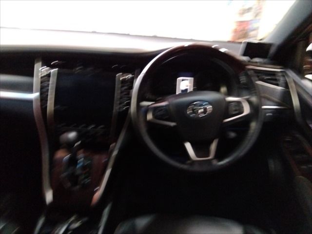 Toyota HARRIER 2016-11 185428-2
