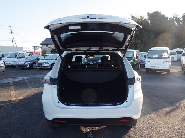Toyota HARRIER 2017-01 195655-21