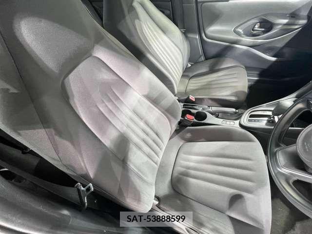 Toyota YARIS 2020-03 290831-9