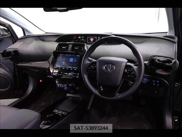 Toyota PRIUS 2019-06 351742-1