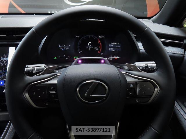 Lexus LBX 2024-06 354323-15
