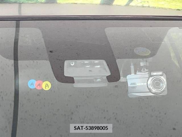 Toyota AQUA 2016-02 325929-2
