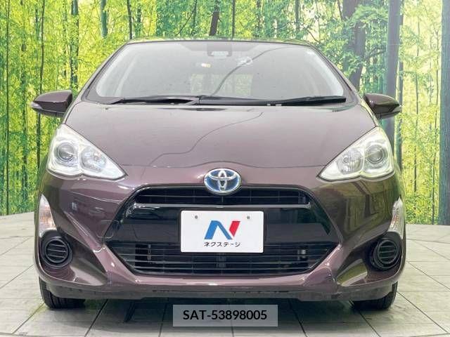 Toyota AQUA 2016-02 325929-14