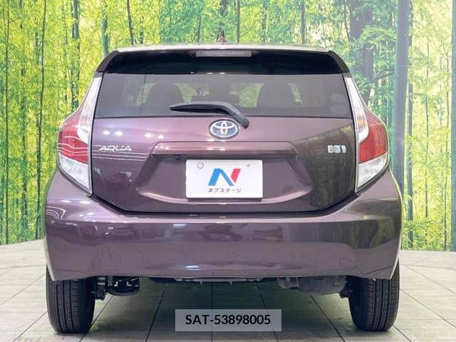 Toyota AQUA 2016-02 325929-15