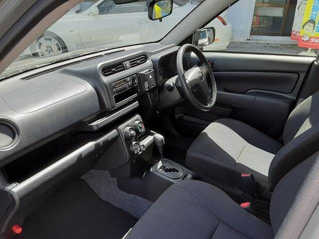 Toyota PROBOX VAN 2017-02 6575-10