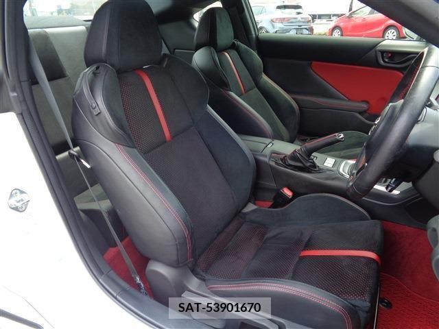 Toyota 86 2022-08 321284-18