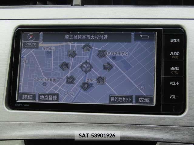 Toyota PRIUS 2015-05 235418-10